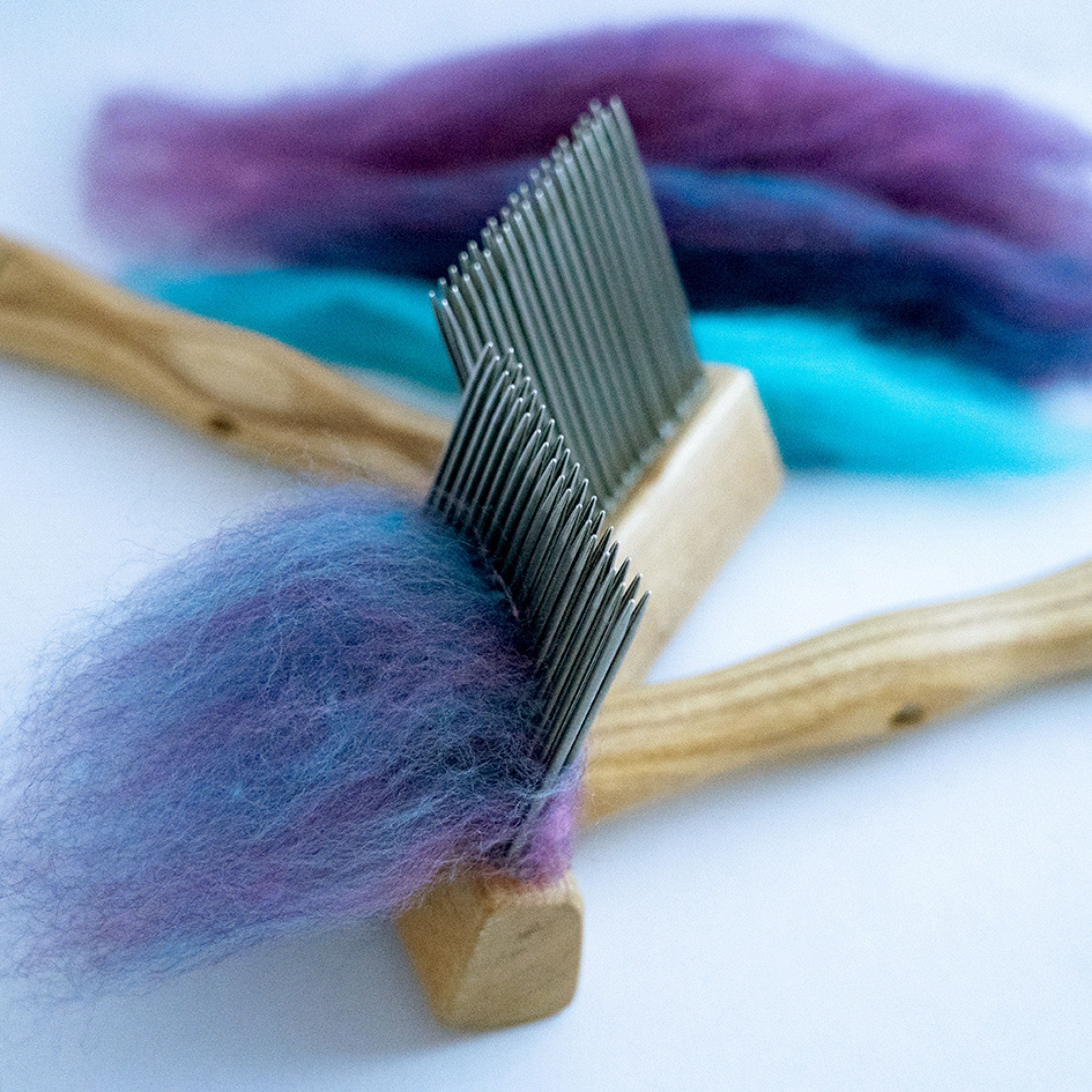 Majacraft Double Row Comb System (Extra Fine) – Roving South